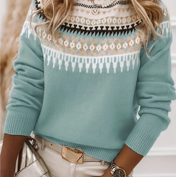 BEST SELLER!! Georgeous Rich Teal and White Crew Neck Fair Isle Sweater. - Picture 5 of 6